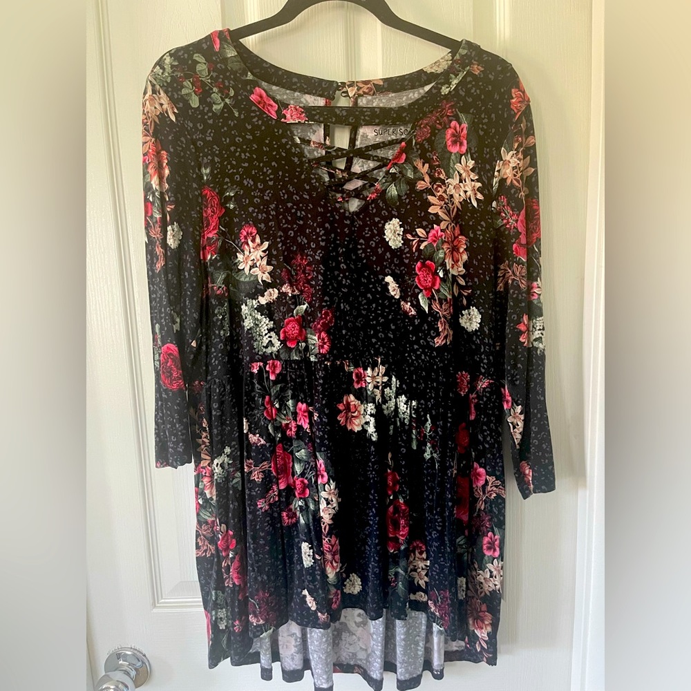 Torrid 2/3 sleeve blouse